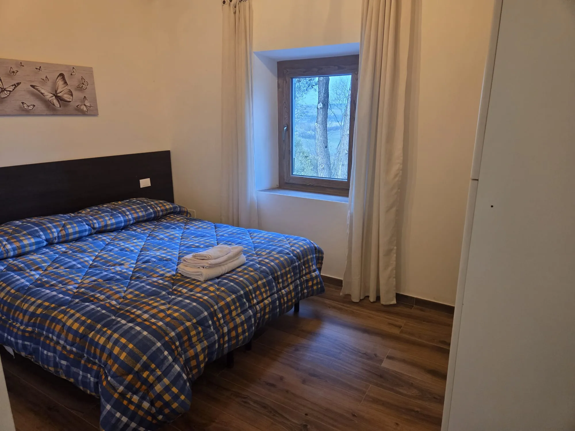 camera-farfalle-agugliano